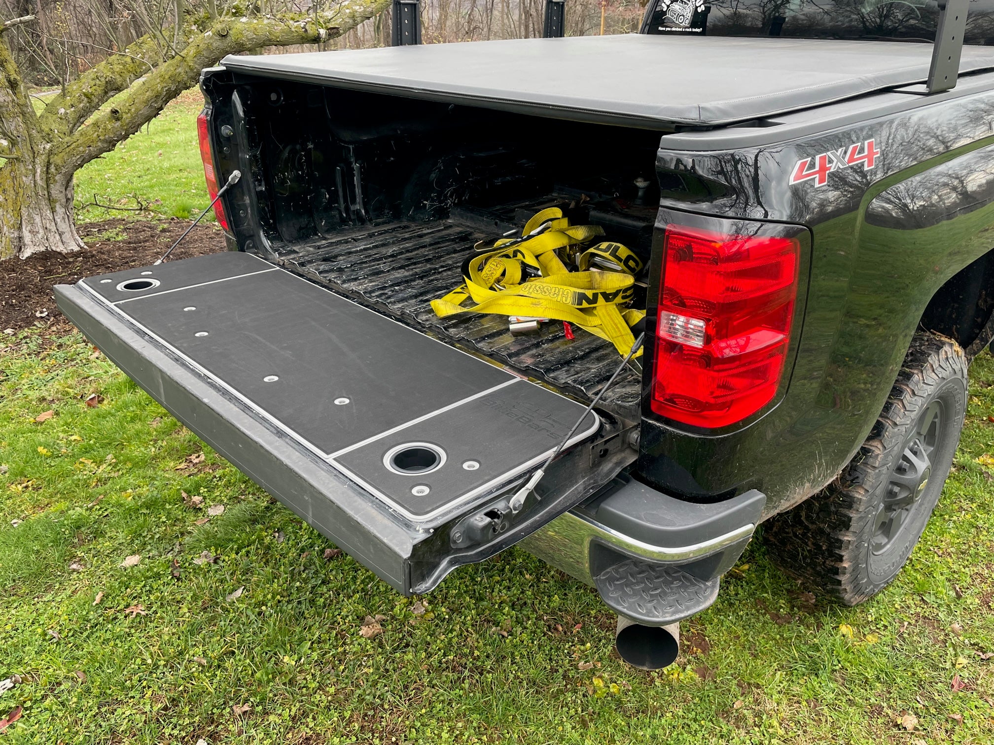 Chevy/GMC Tailgate Covers