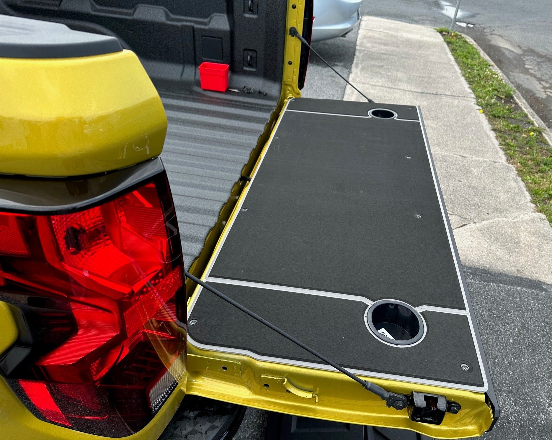 Colorado/Canyon Tailgate Cover