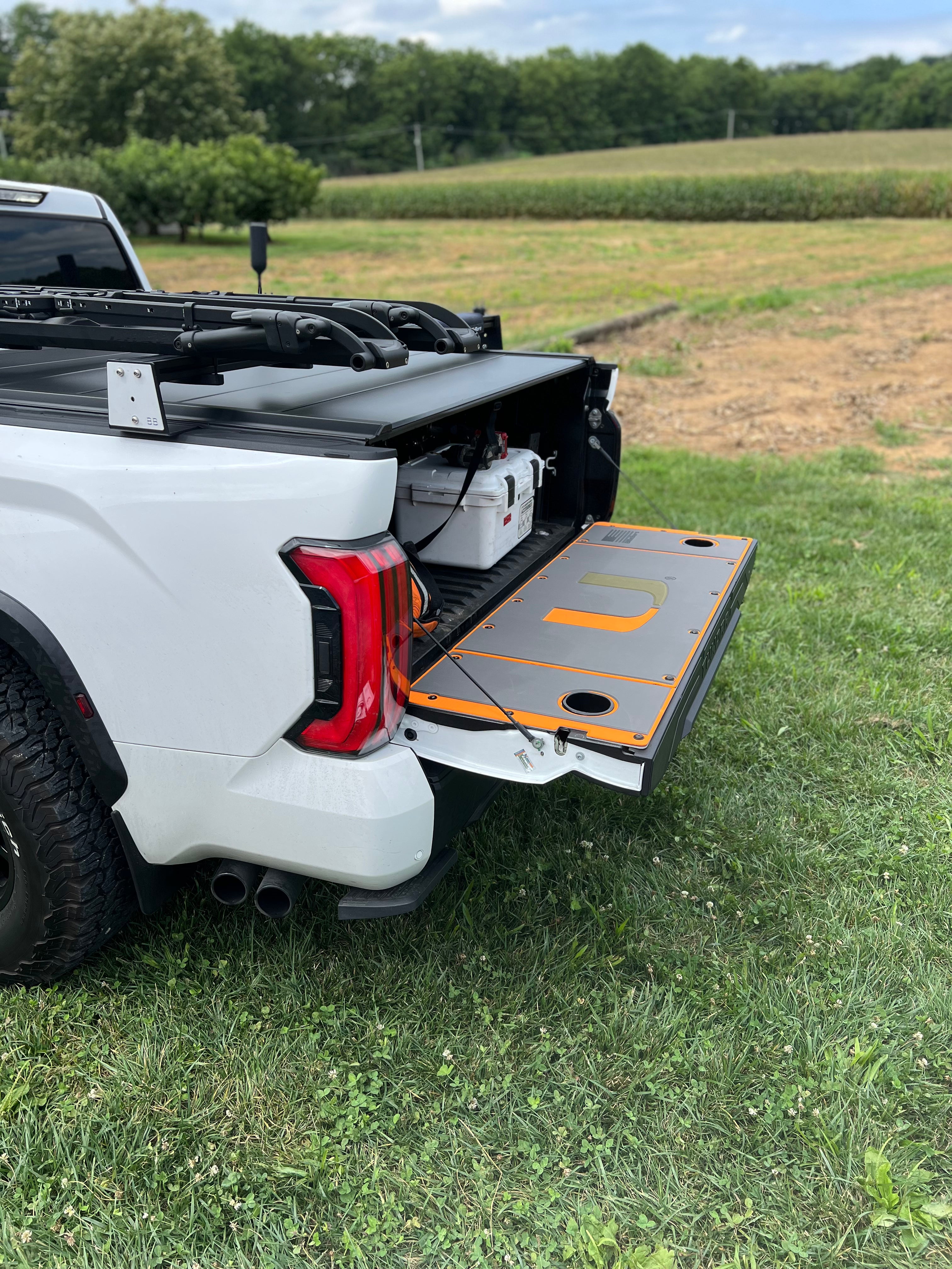 Collegiate Tailgate Cover