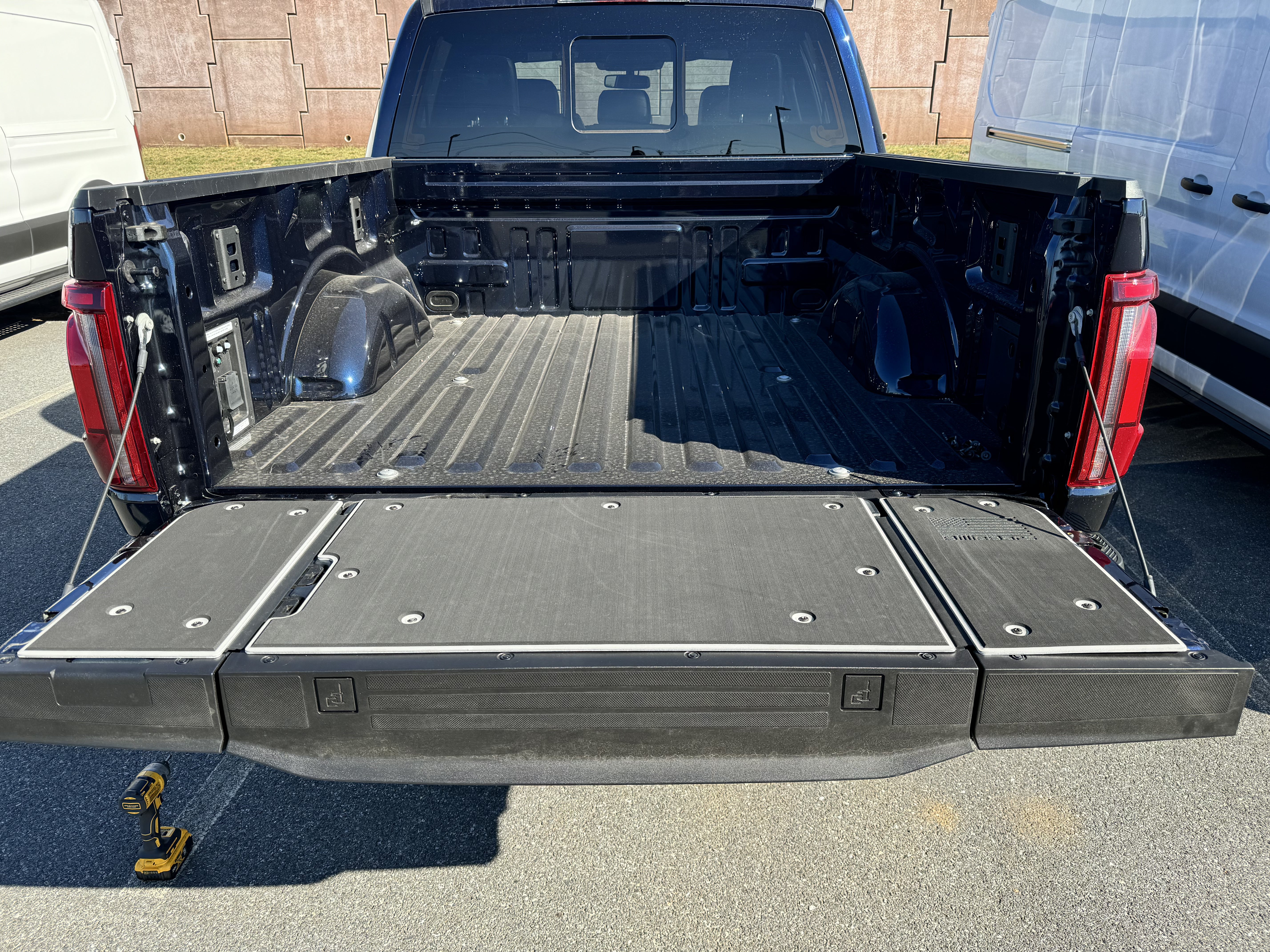 F150 tailgate cover