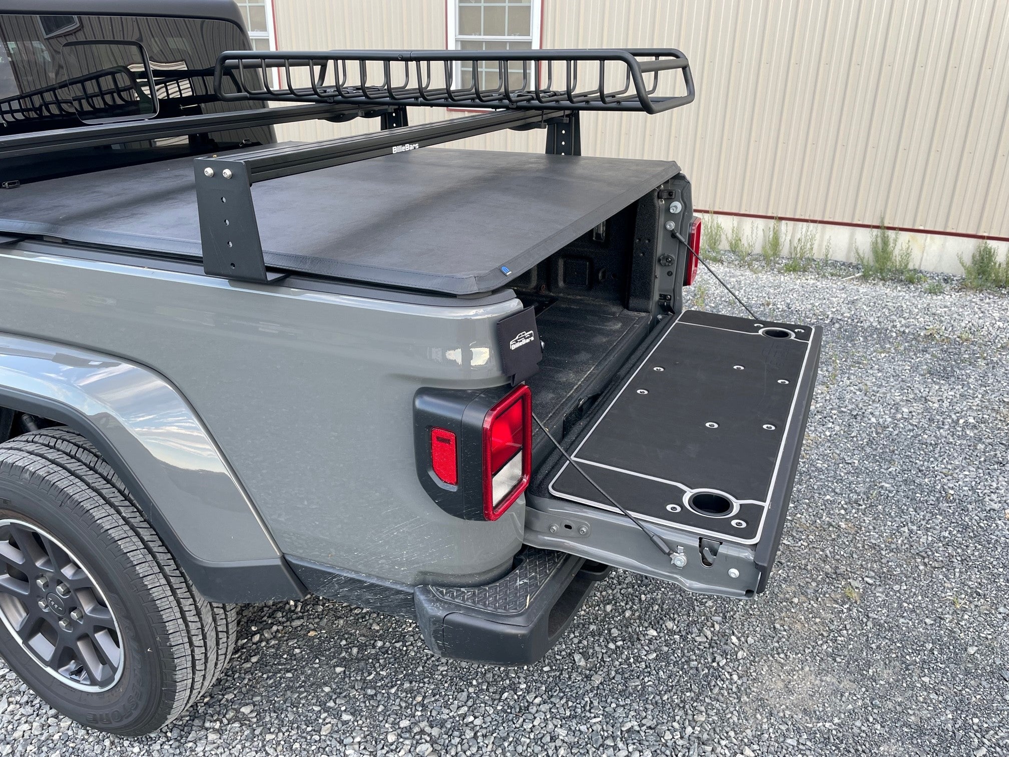 Gladiator Tailgate Cover