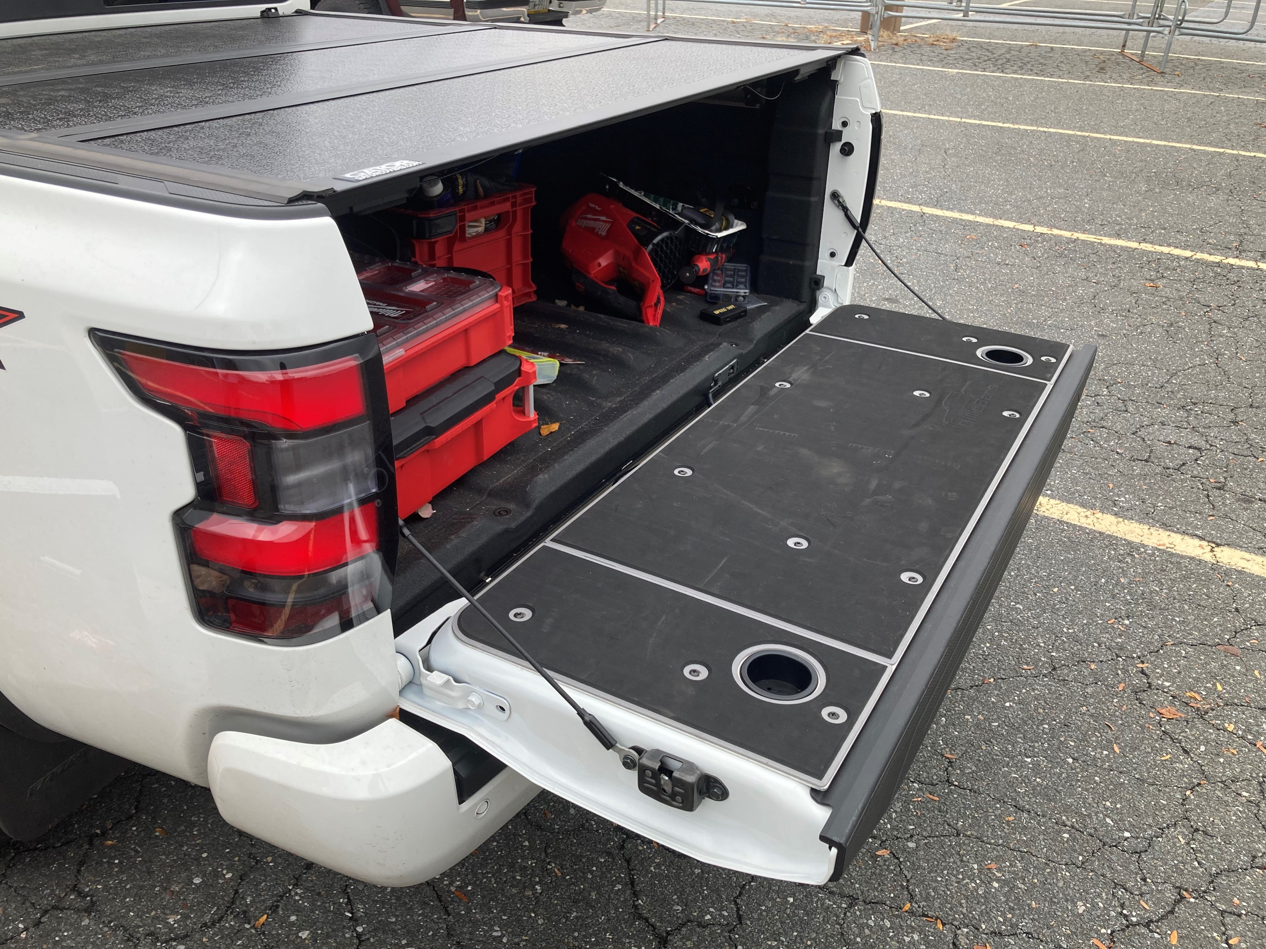 Frontier Tailgate Cover