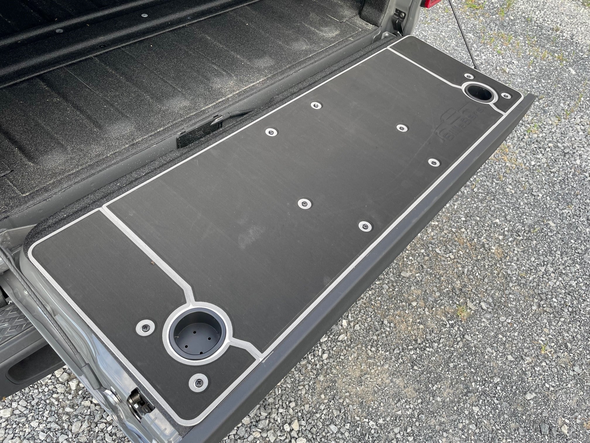 Gladiator Tailgate Cover