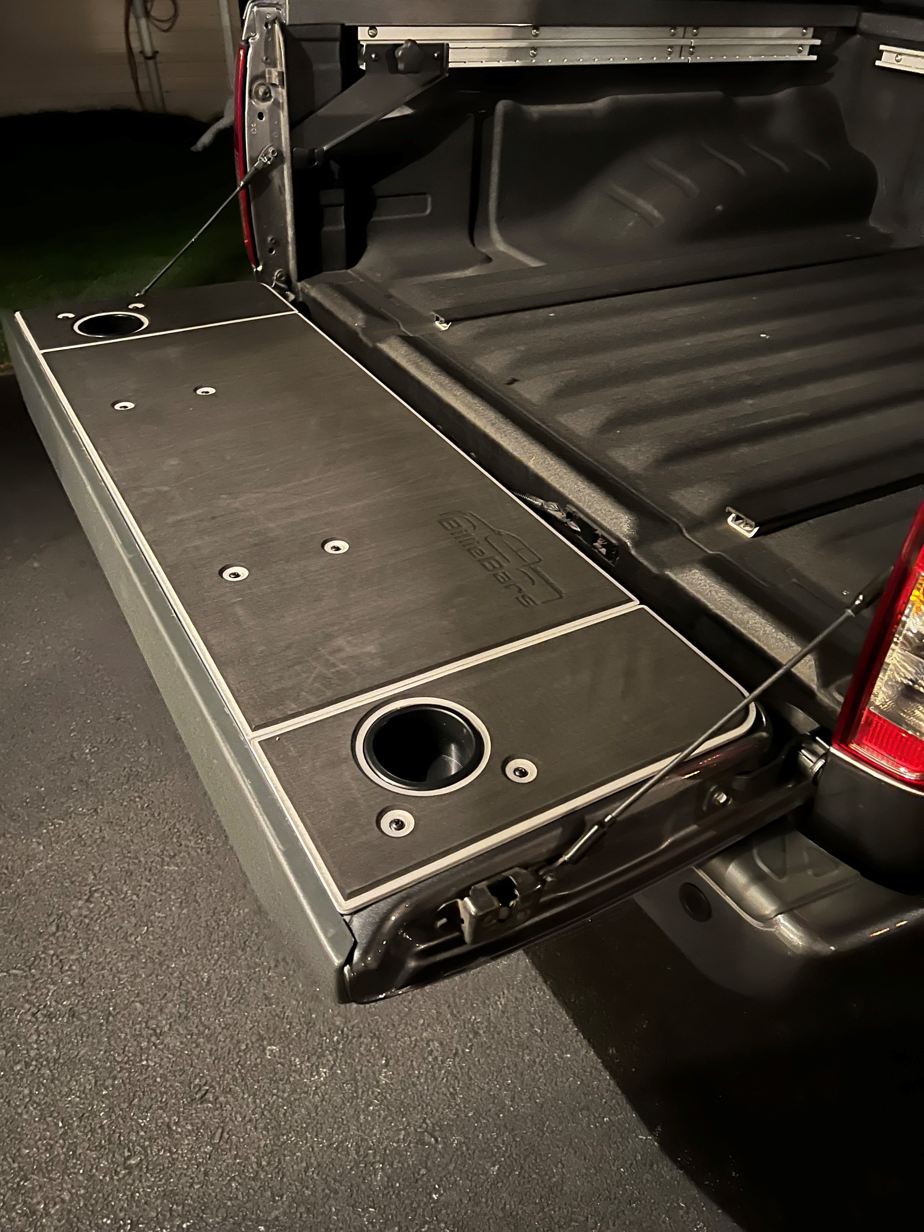 Frontier Tailgate Cover