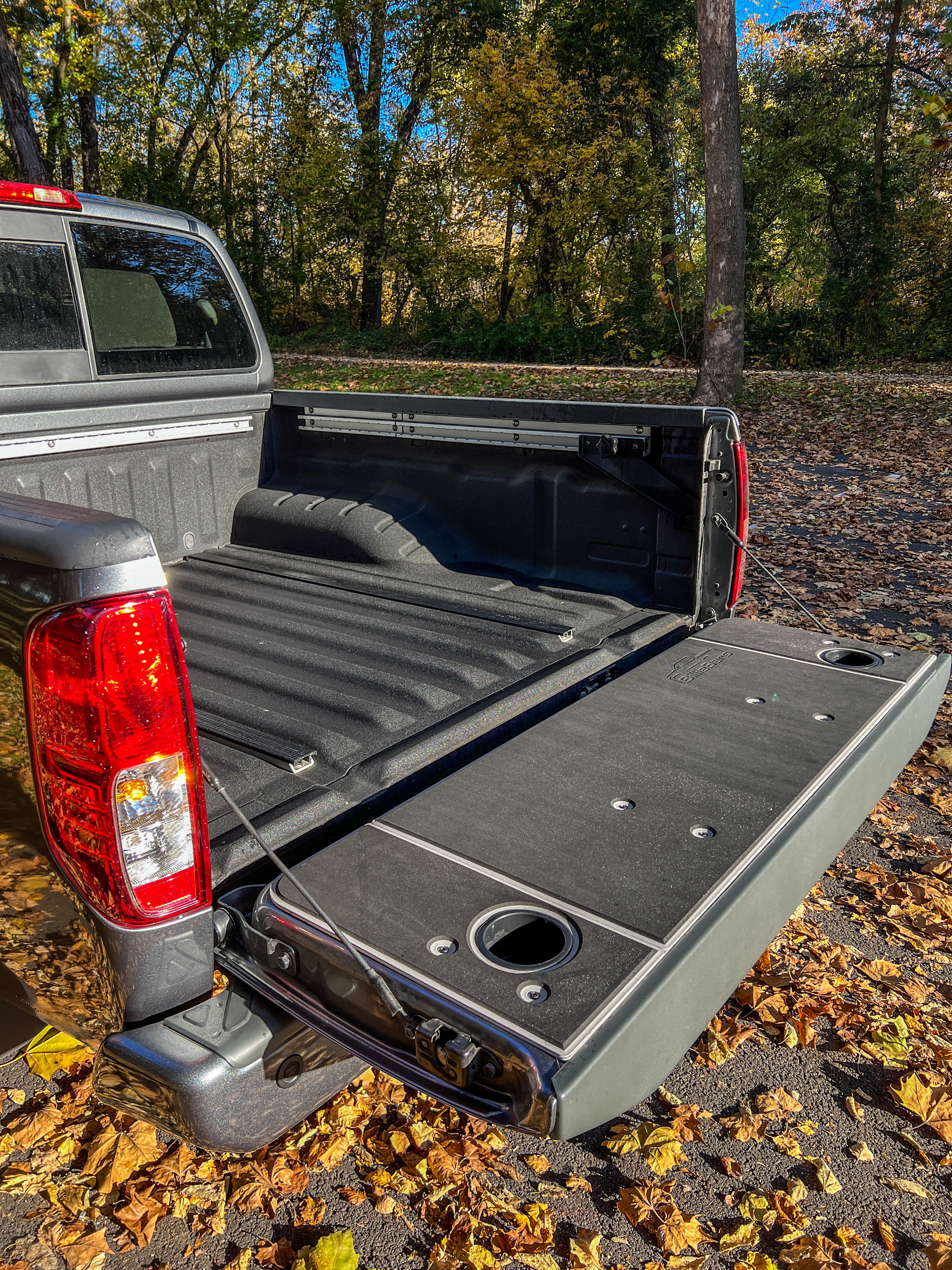 Frontier Tailgate Cover