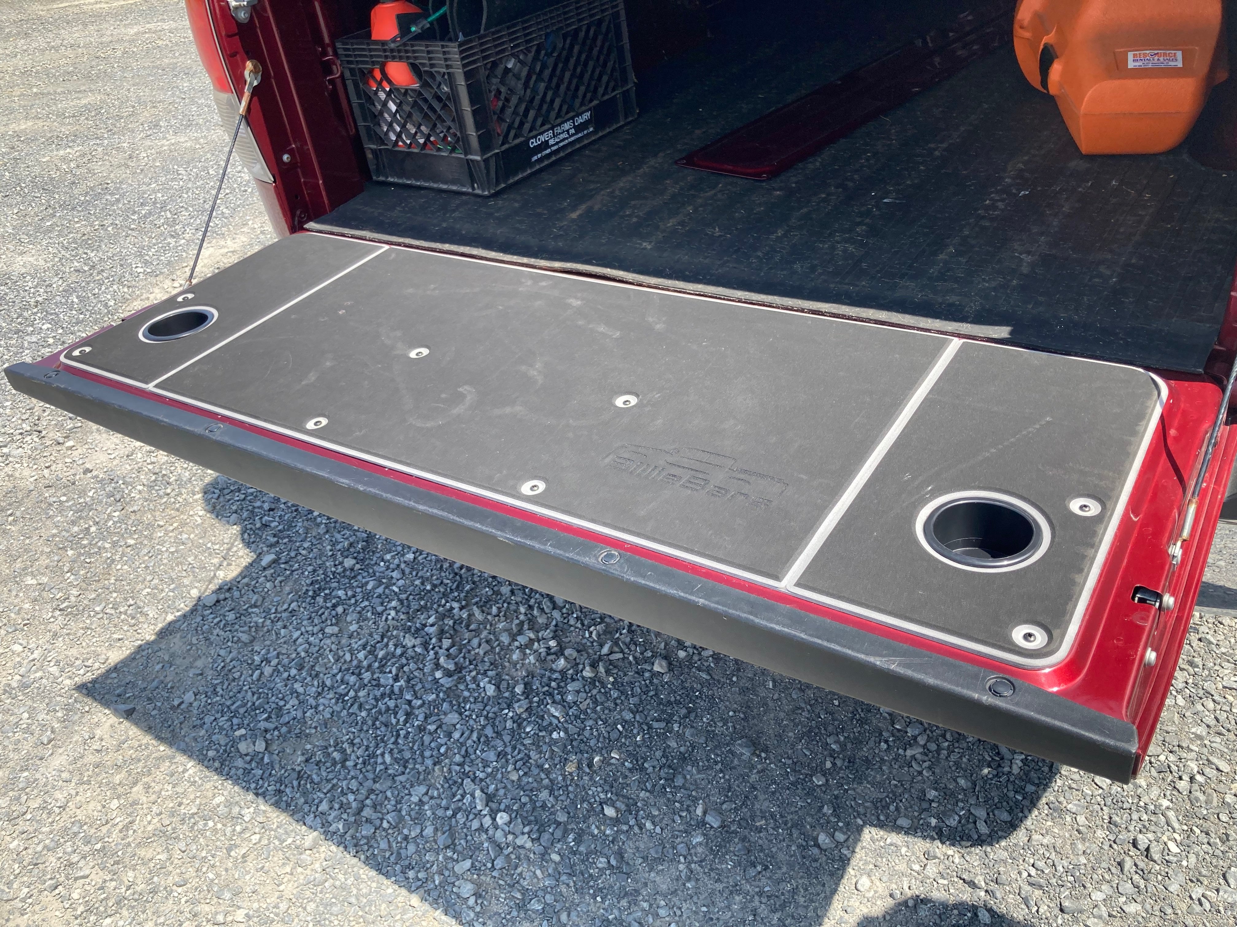 Tundra tailgate cover