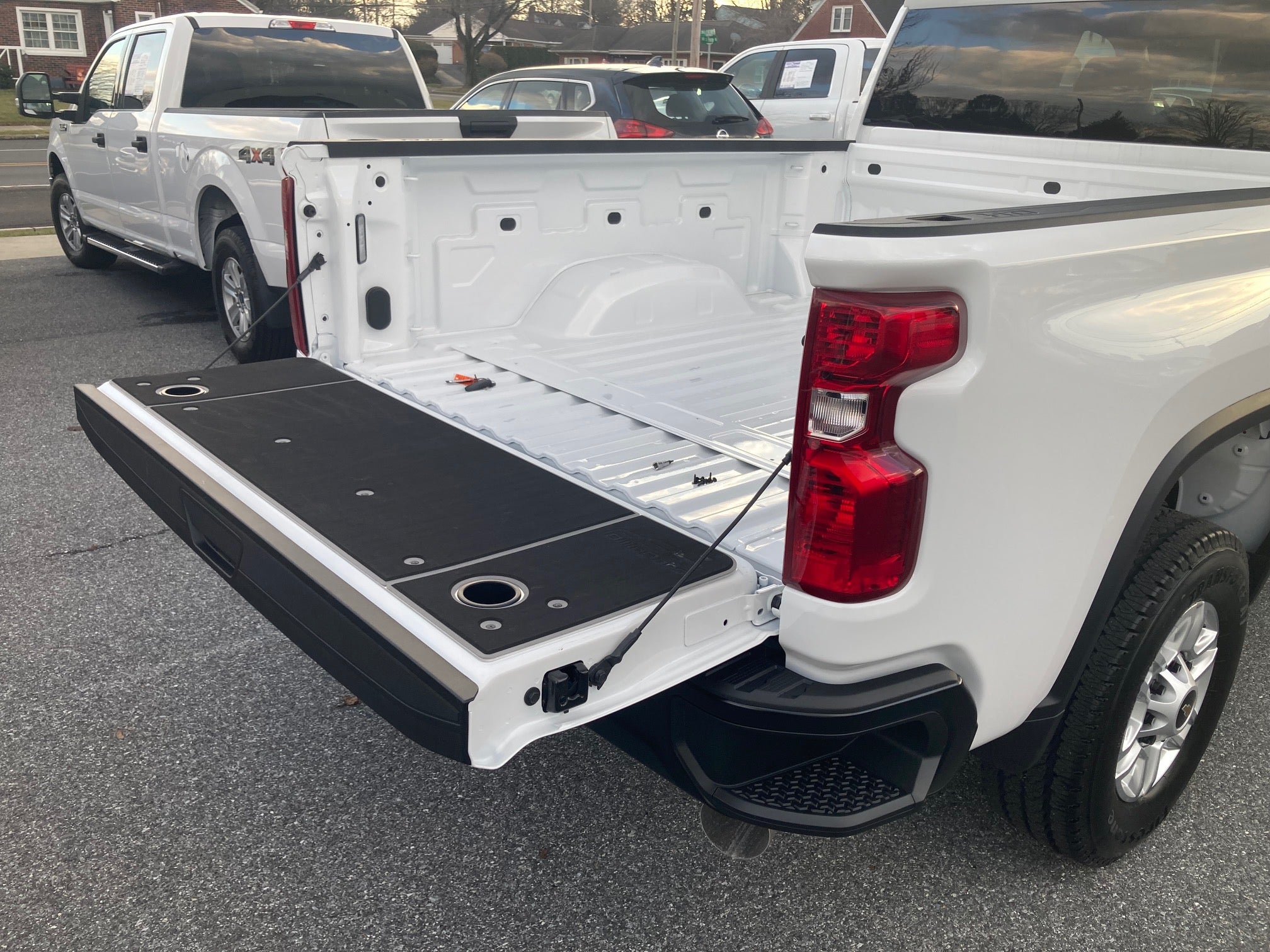 Silverado/Sierra 2500 3500 Tailgate Cover