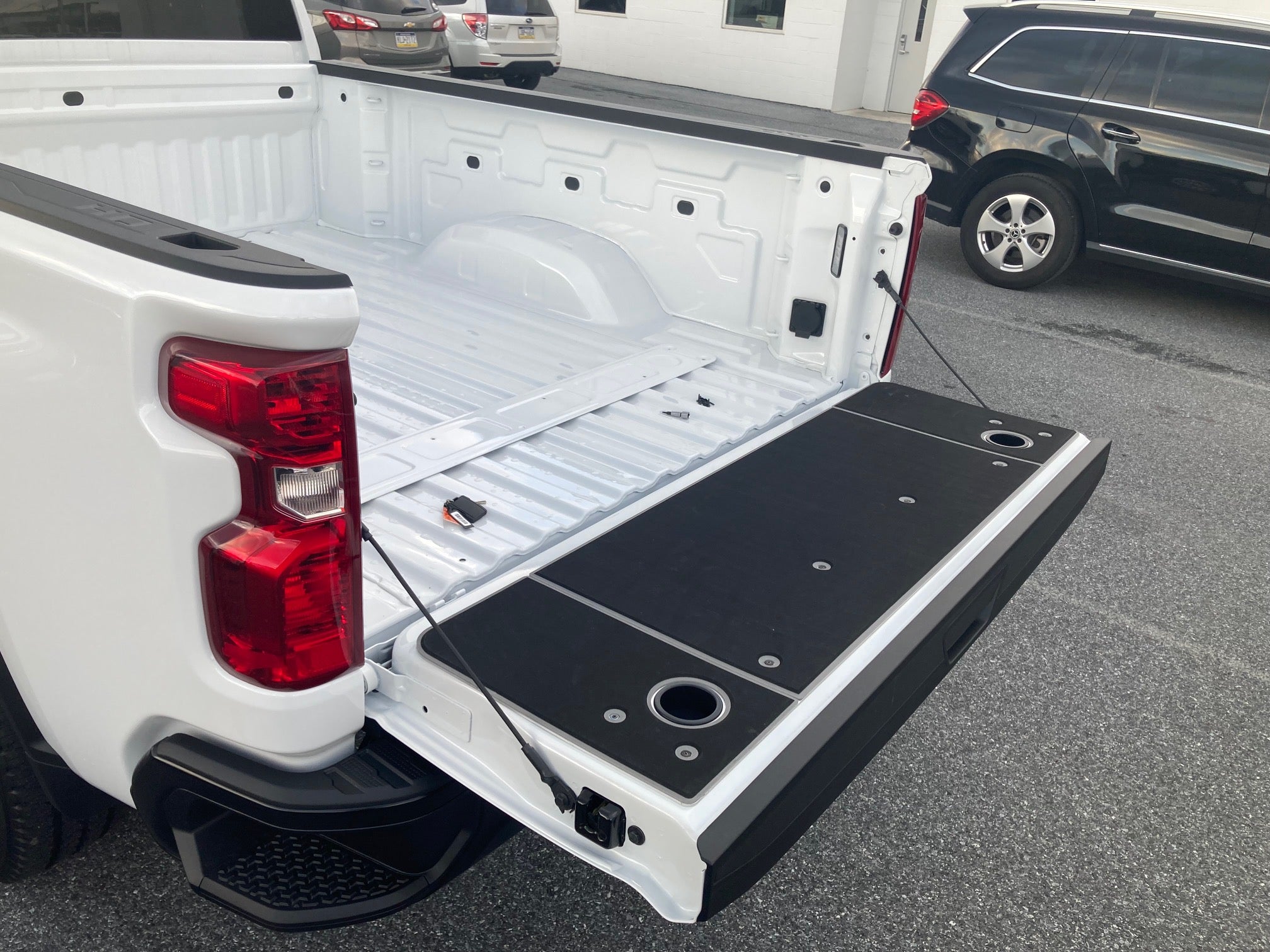 Silverado/Sierra 2500 3500 Tailgate Cover