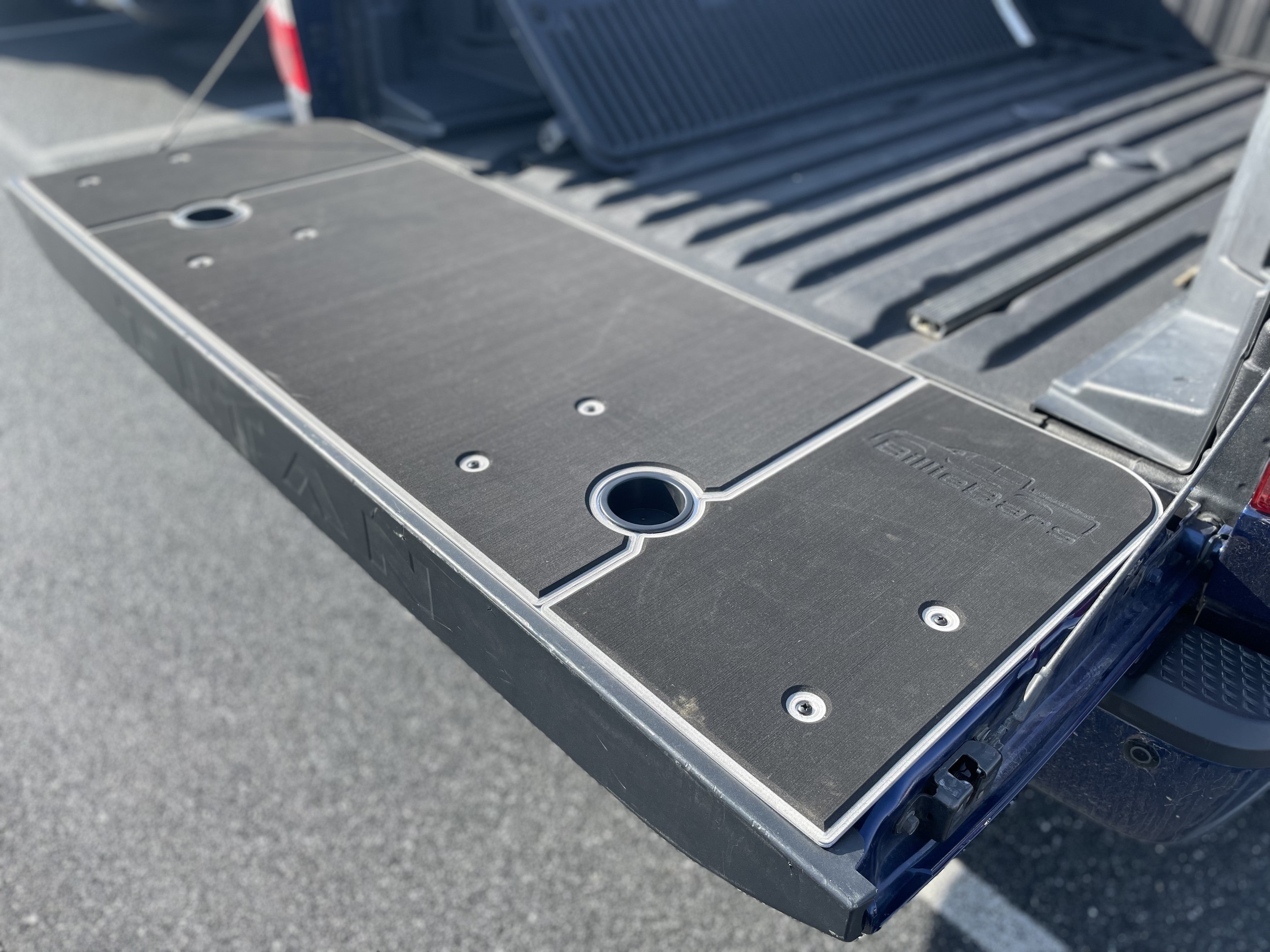 Titan Tailgate Cover