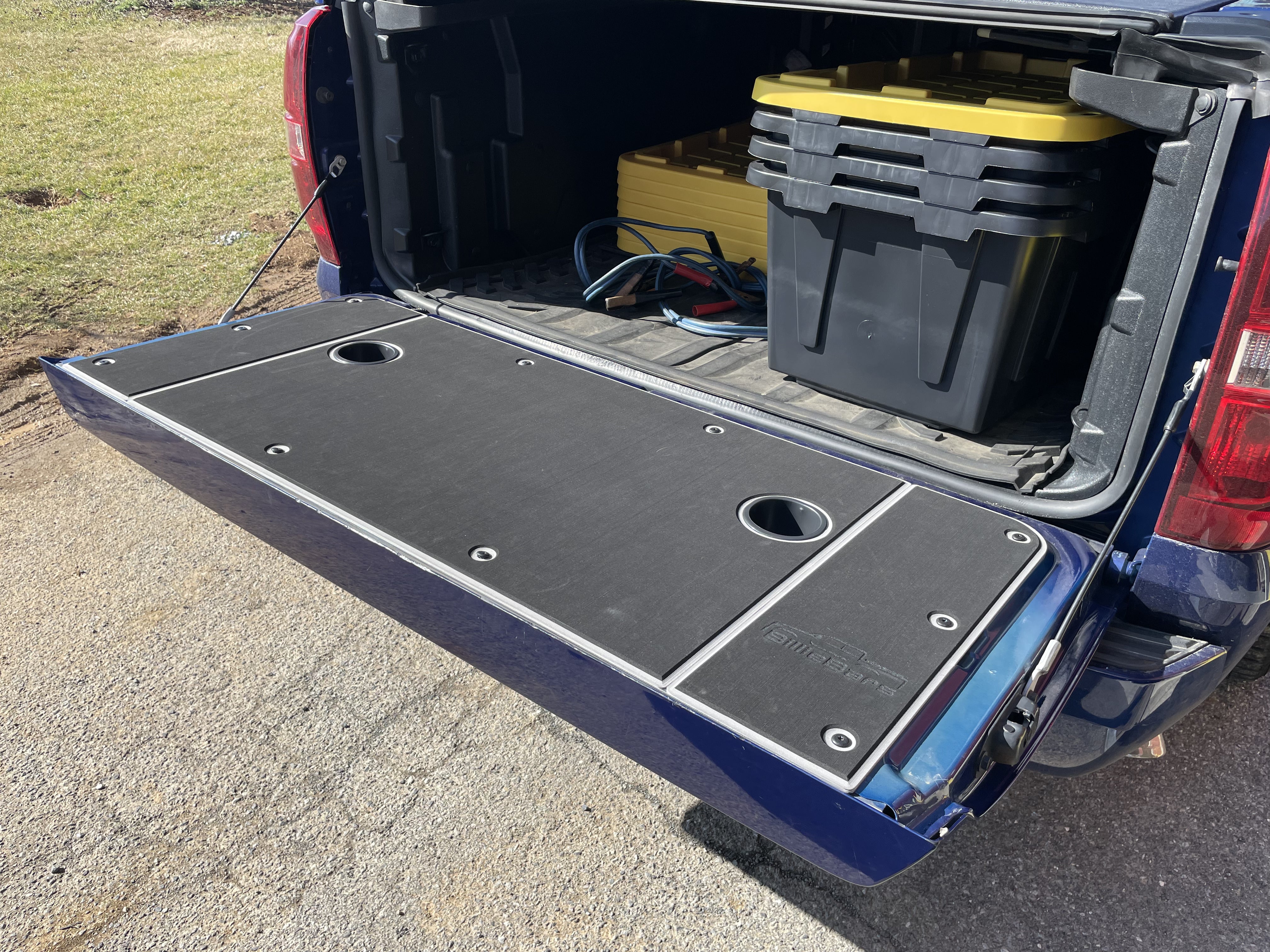 Avalanche Tailgate Cover
