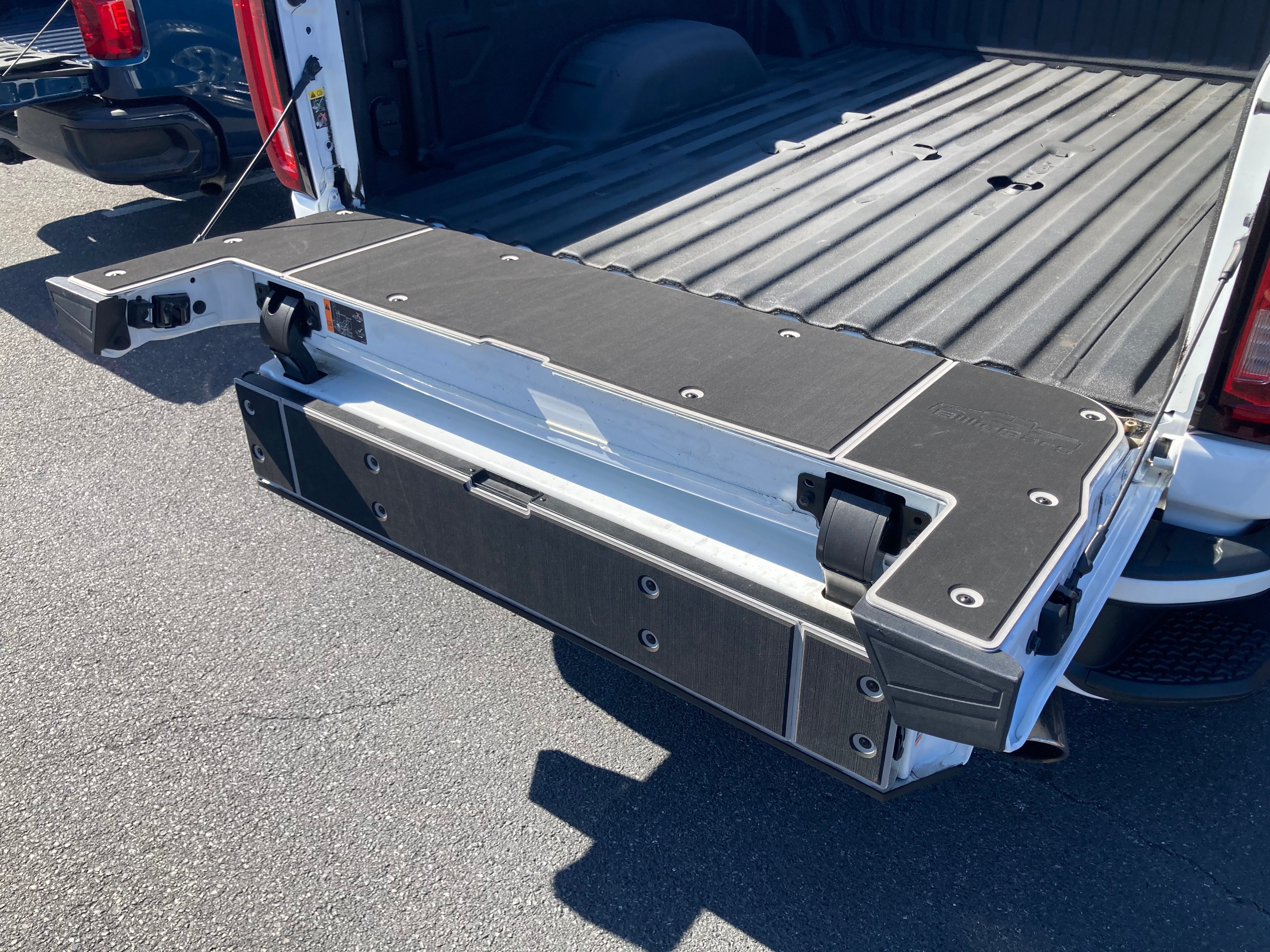 Silverado/Sierra MULTI-FLEX/MULTIPRO Tailgate Cover