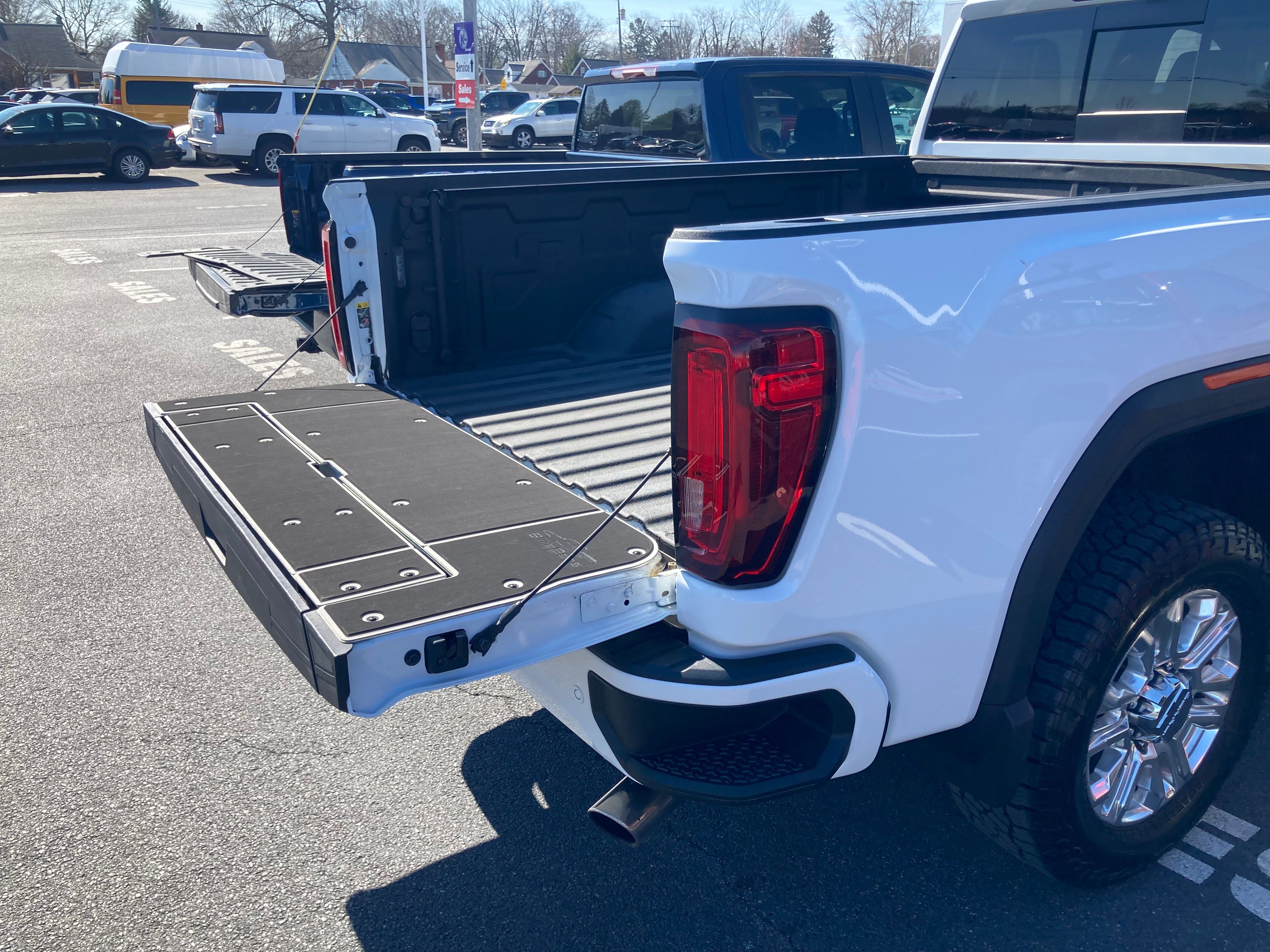 Silverado/Sierra MULTI-FLEX/MULTIPRO Tailgate Cover