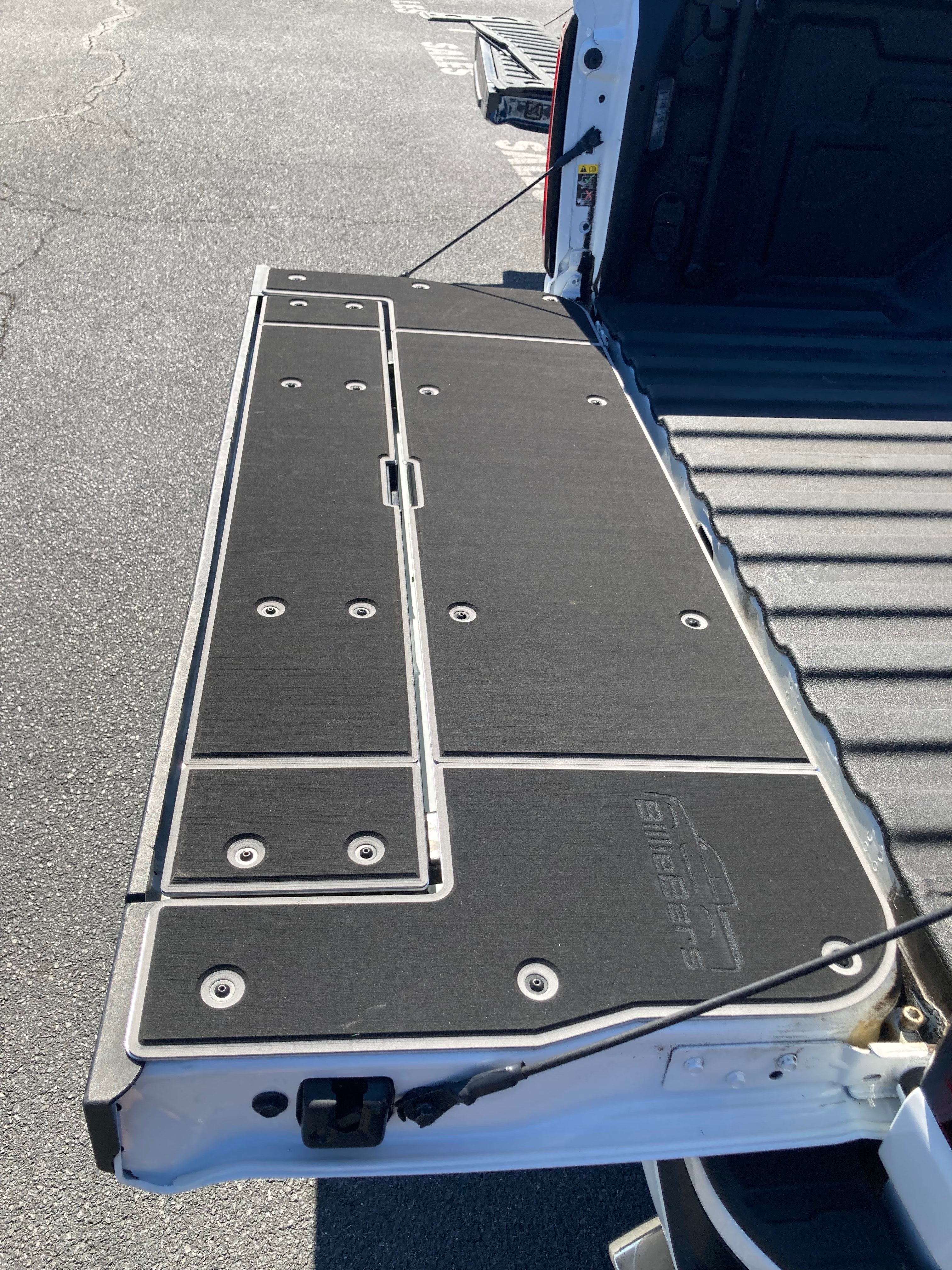Silverado/Sierra MULTI-FLEX/MULTIPRO Tailgate Cover