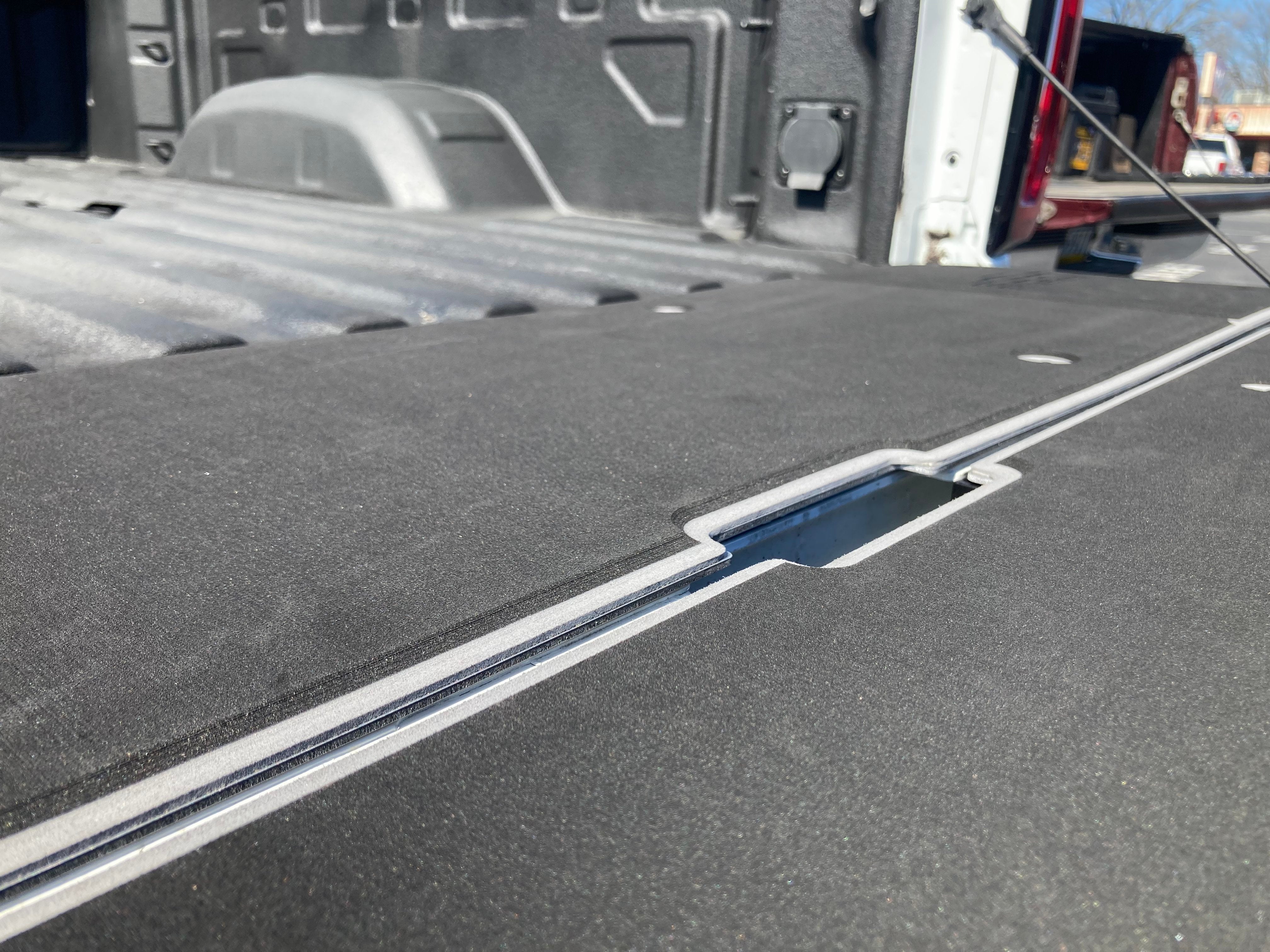 Silverado/Sierra MULTI-FLEX/MULTIPRO Tailgate Cover