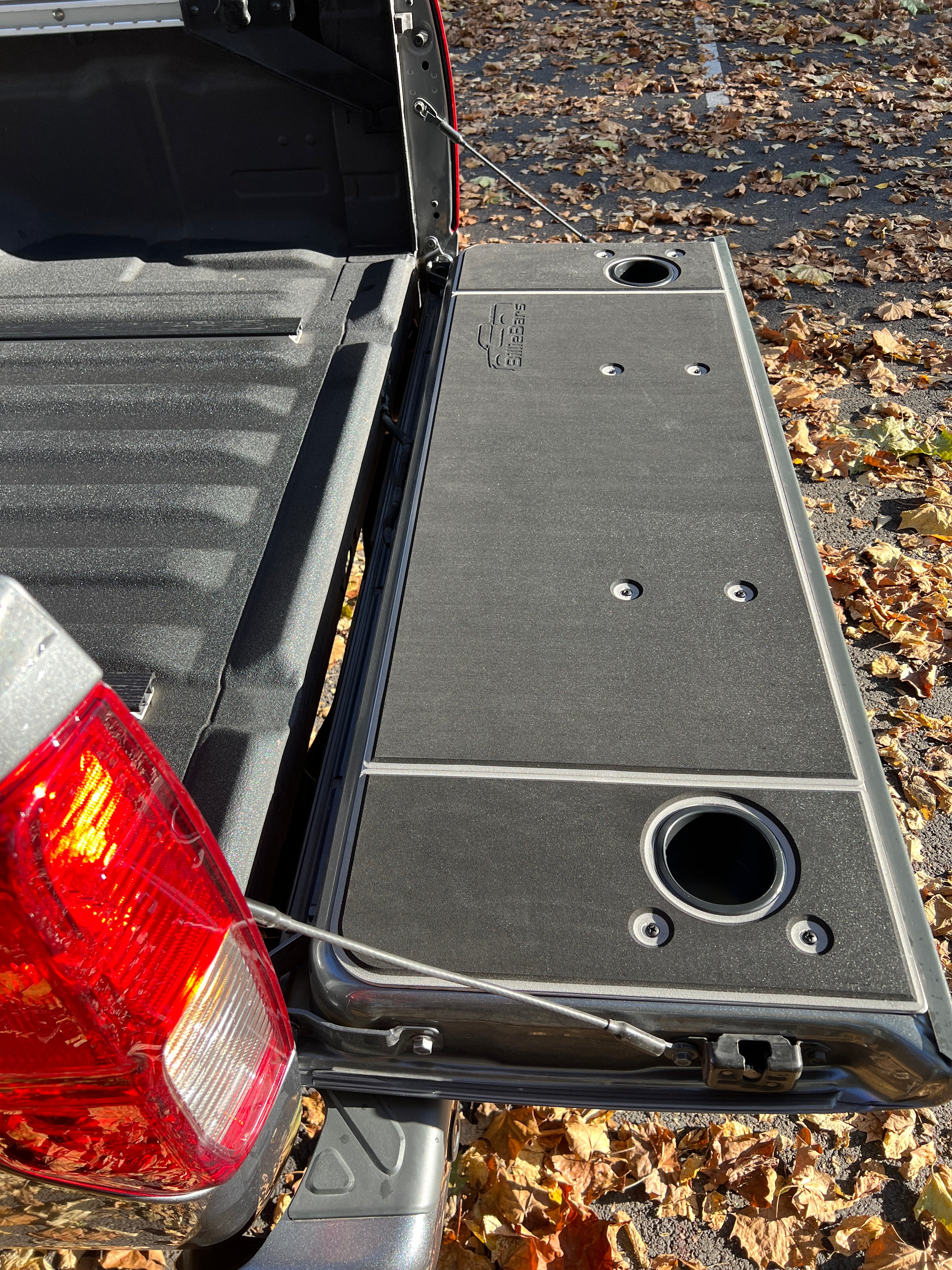 Frontier Tailgate Cover