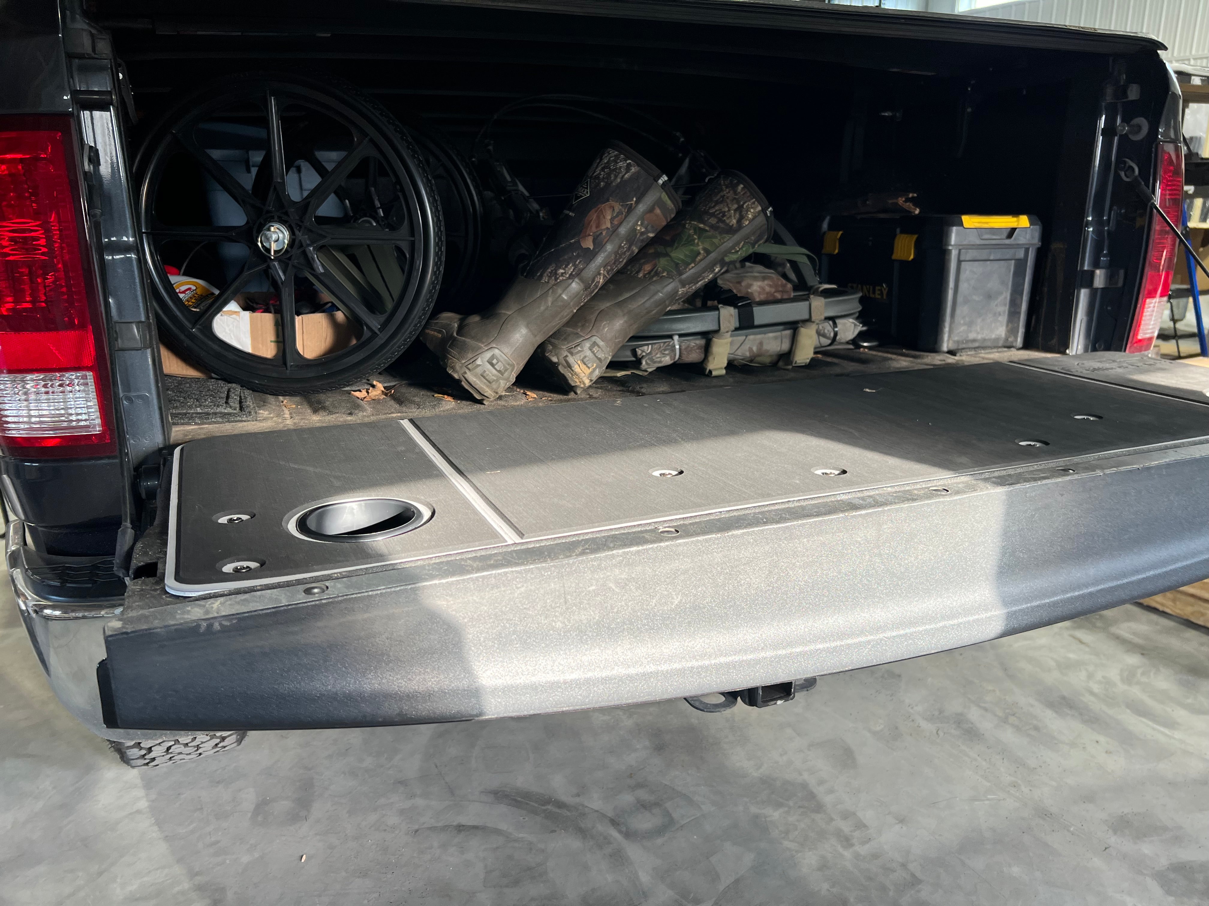 RAM Tailgate Cover