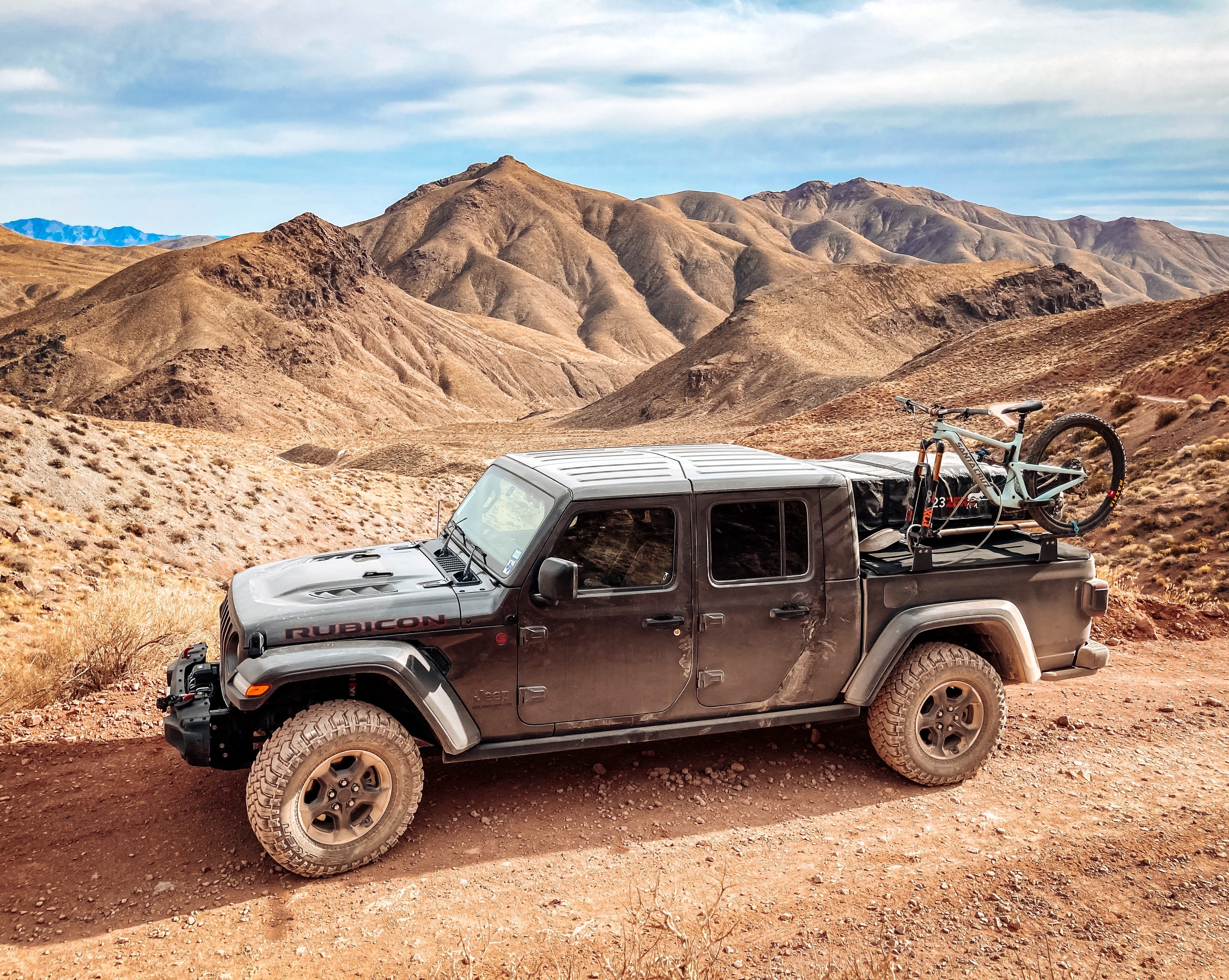Gladiator Bed rack system