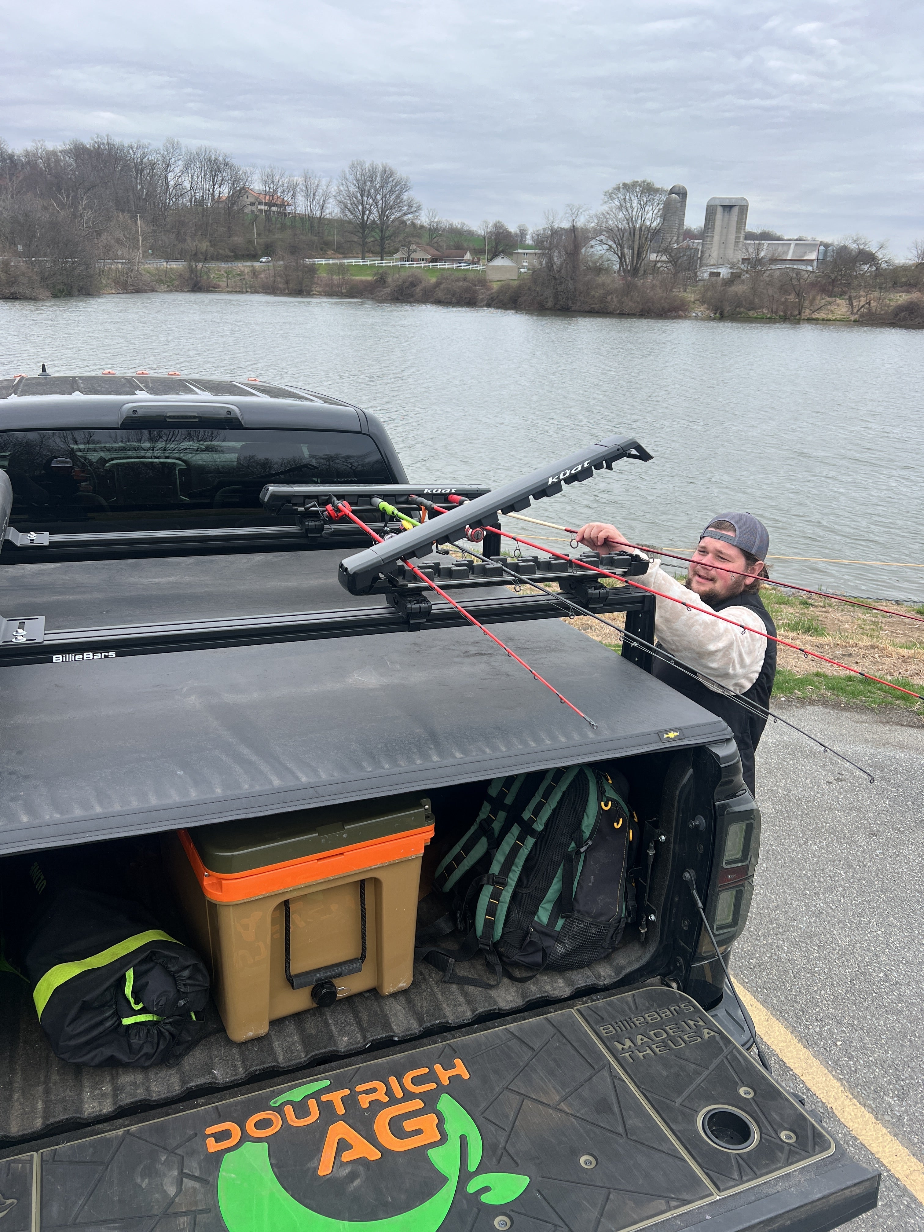 Carrying Fishing Rods - what you need to know!