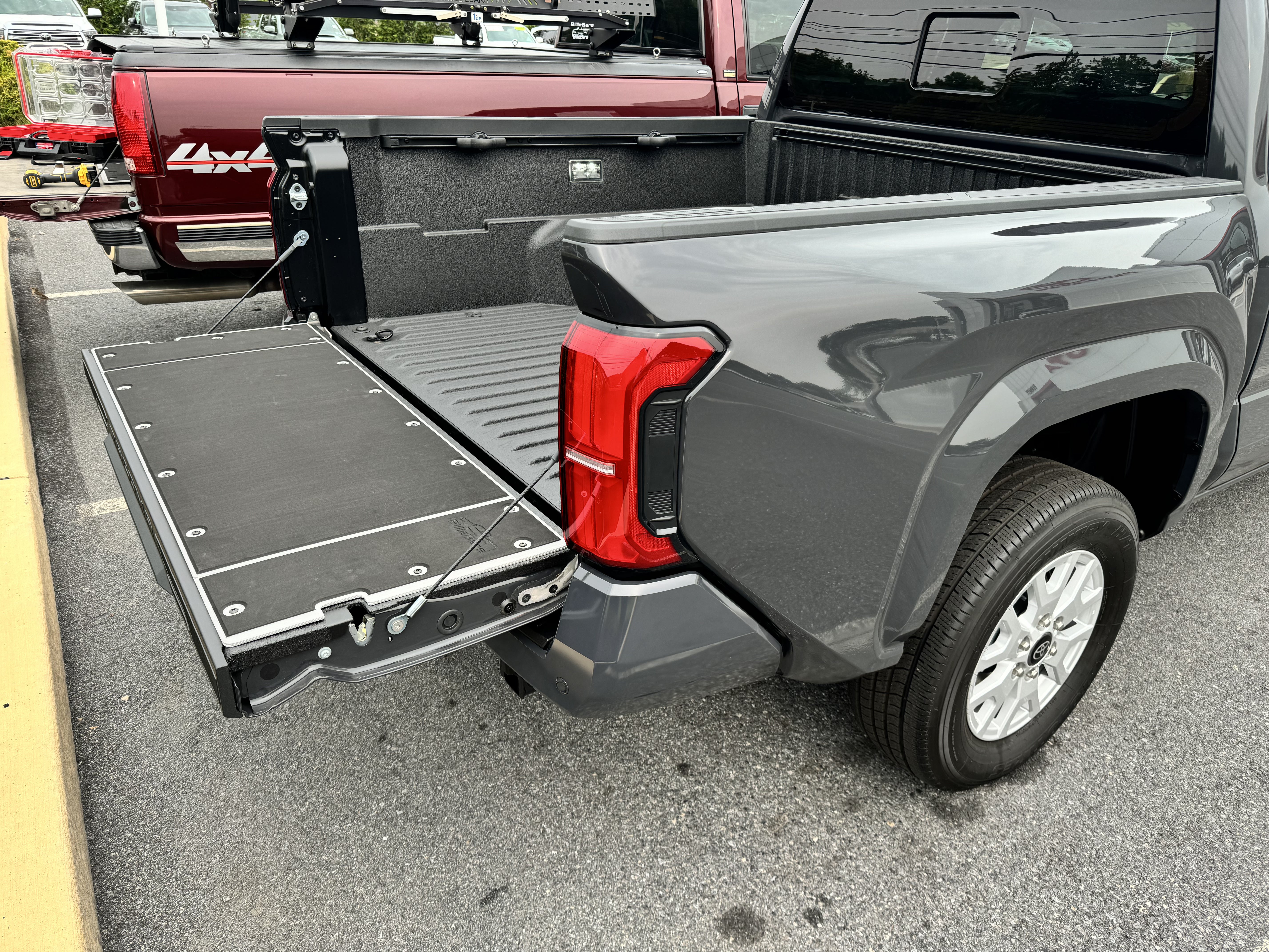 Tacoma Tailgate Cover