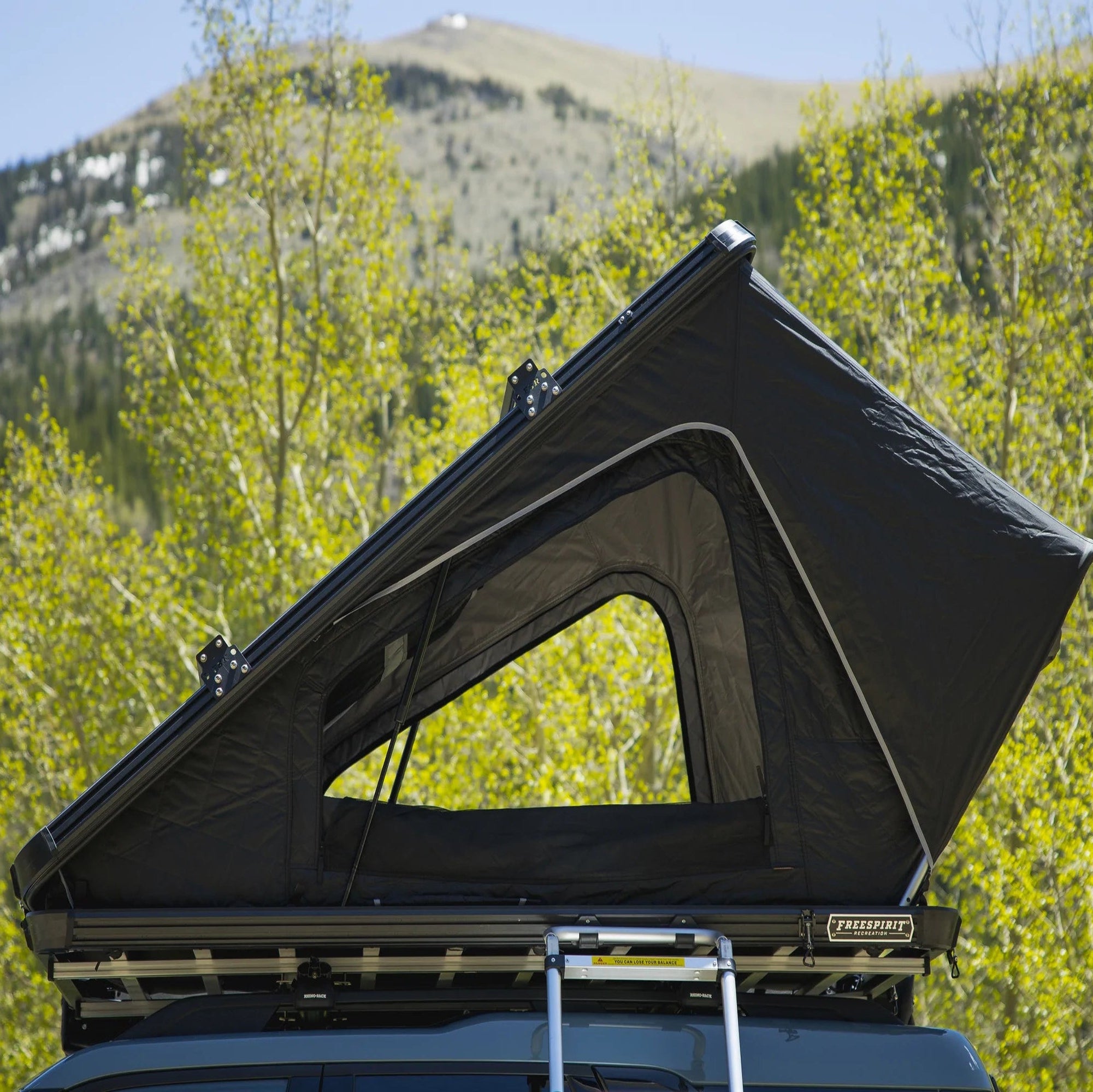 freespirit tents Freespirit Recreation - Aspen Hard Shell Rooftop Tent