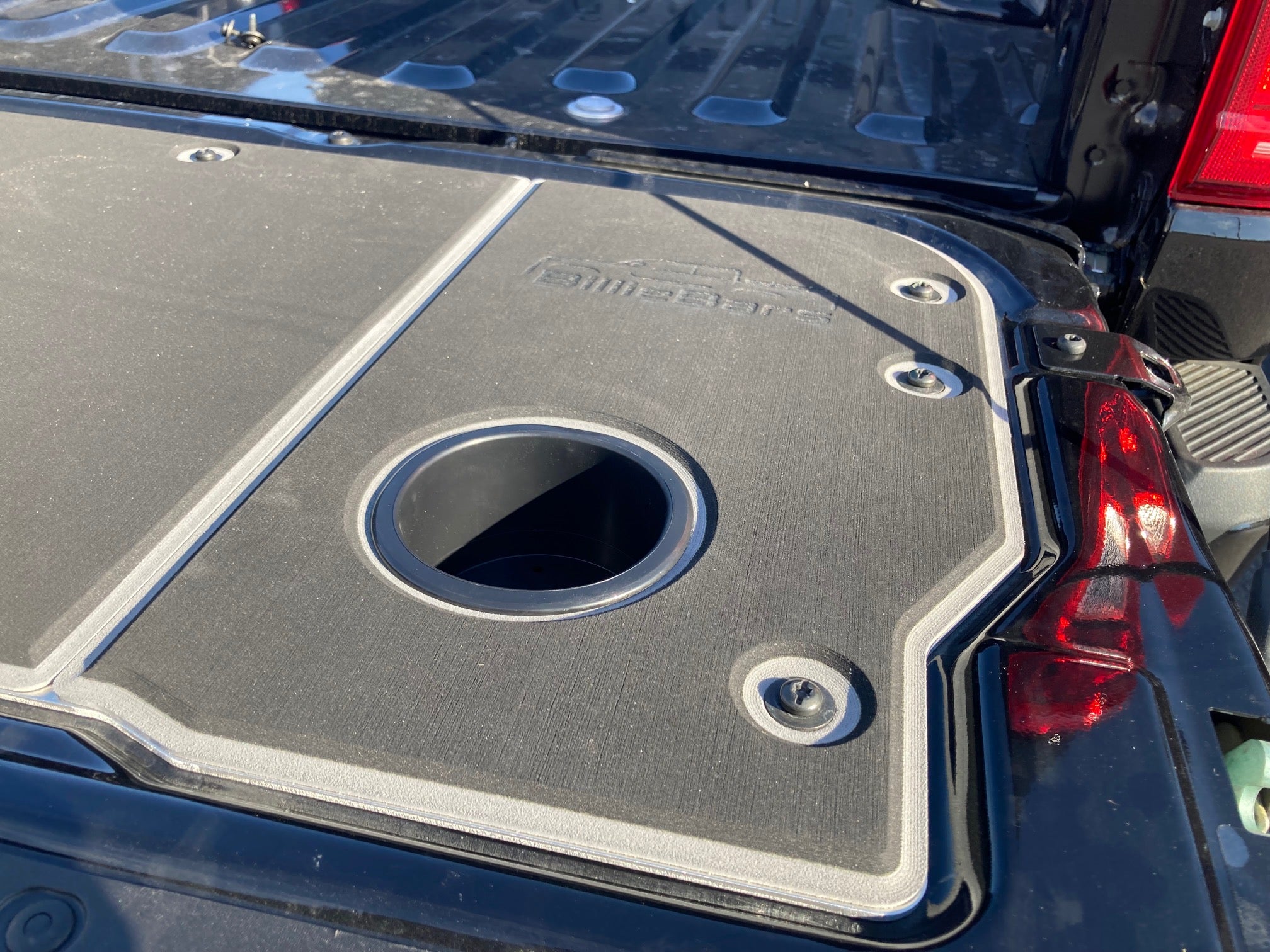 BillieBars - Ford Workbench Tailgate Cover